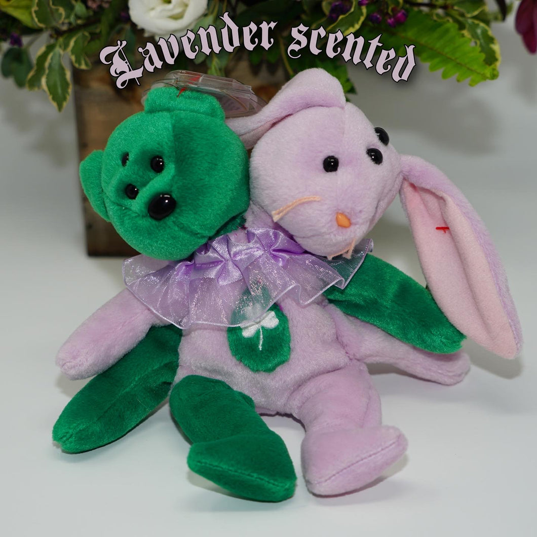 Clover & Flower 🌸 lavender scented 🌸