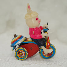 Load image into Gallery viewer, 1960s Bunny Wind Up
